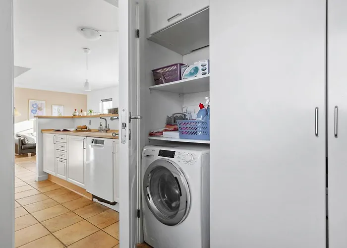 Amazing In Brenderup Fyn With Sauna * Bro (Funen)